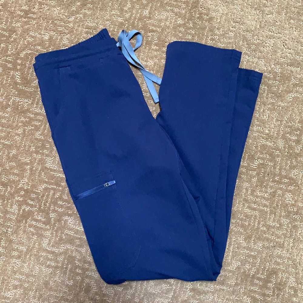 Figs Yola skinny scrub pant in navy XS